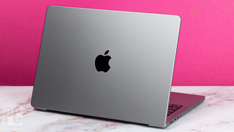 Apple MacBook Pro 14 Inch Review 3