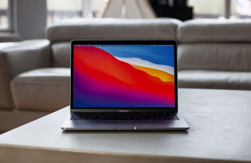 Macbook Pro 13 inch M1 Series Review 2