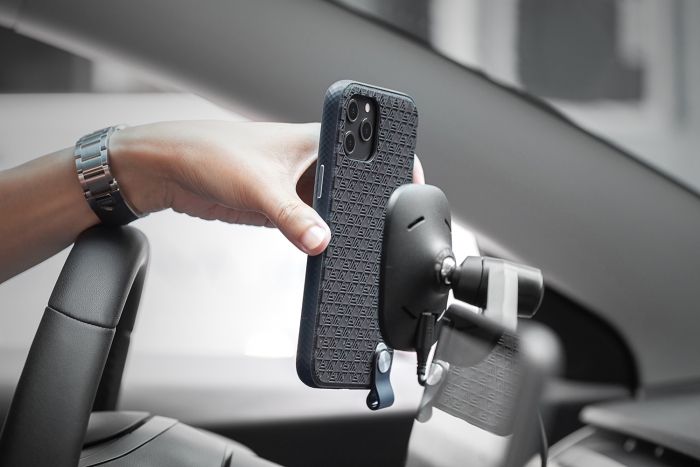 Moshi Altra Case For iPhone 12 and iPhone 12 Pro 25