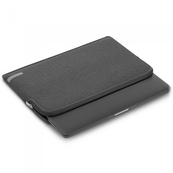 Moshi Pluma Laptop Sleeve 15 inch and 16inch Herringbone 9