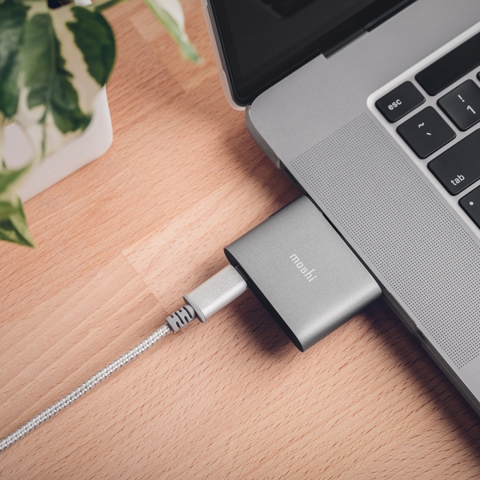 Moshi USB C to HDMI with Charging Adapter Titanium Gray 10