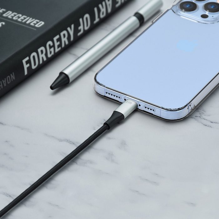 Just Mobile AluCable™ USB C to Lightning Cable 1