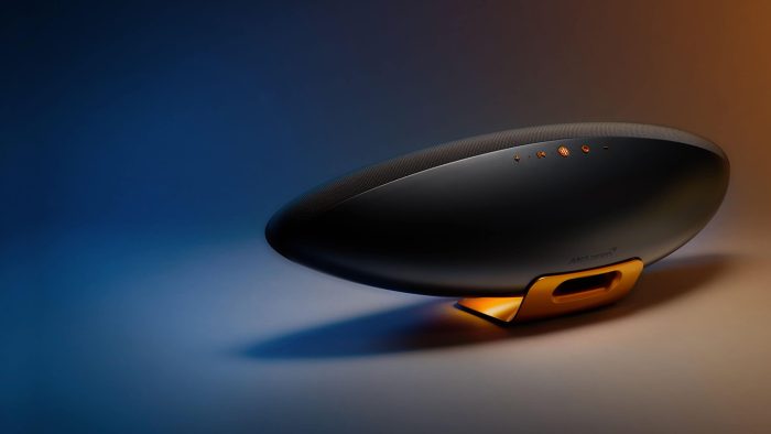 اسپیکر باورز اند ویلکینز Bowers & Wilkins مدل Zeppelin McLaren Edition رنگ Galvanic Grey & Papaya Orange - تصویر 6